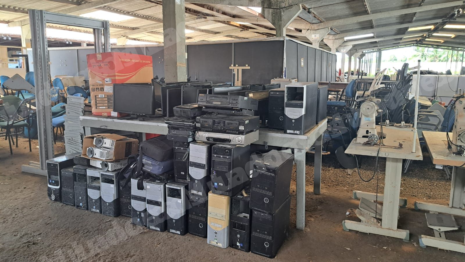 Lote em leilao em Brasil