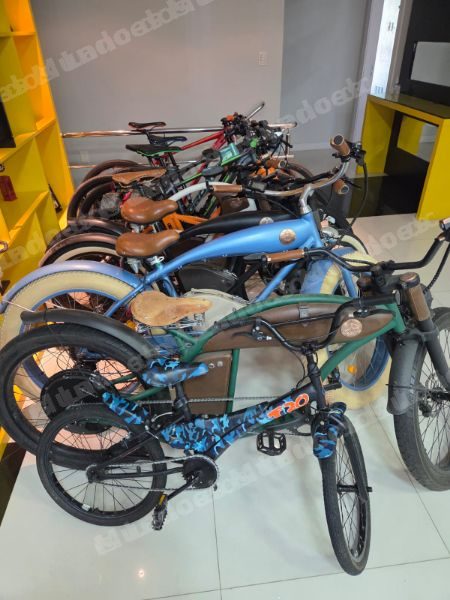 Máquina e equipamento em leilão em Rio do Sul/SC