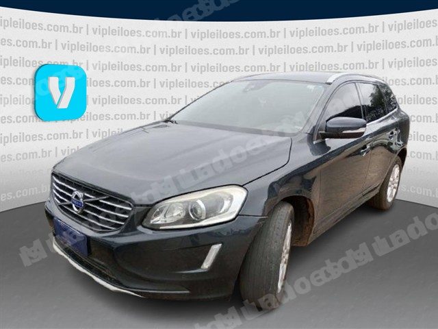 Volvo 2013 em leilão em Brasil