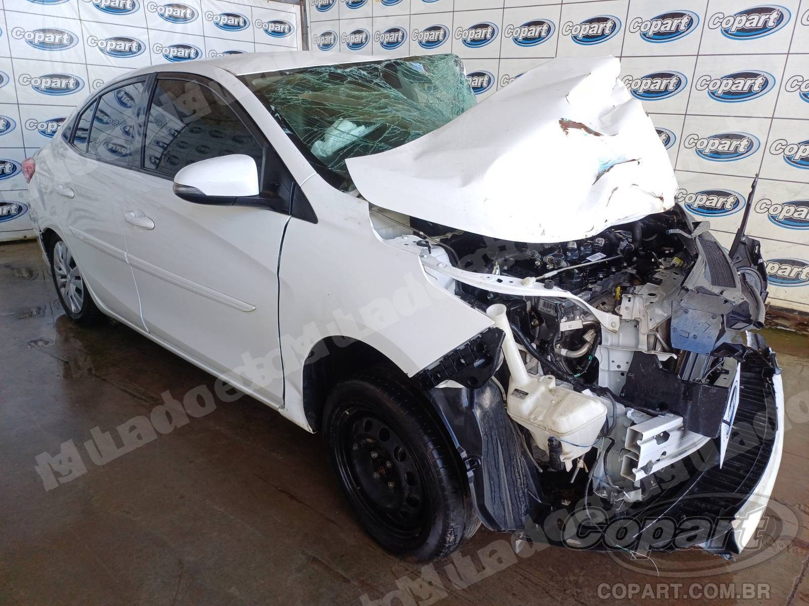 Lote em leilao em Candeias/BA