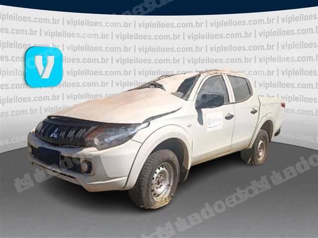Mitsubishi 2023 em leilao em Brasil