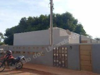 Casa de 44 m2 em leilao em Sidrolândia/MS - Lote 1