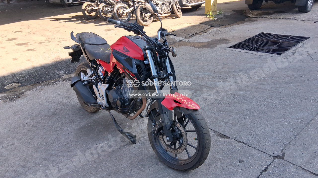 Honda Cb 300F Twister Cbs 2023 em leilao em Brasil