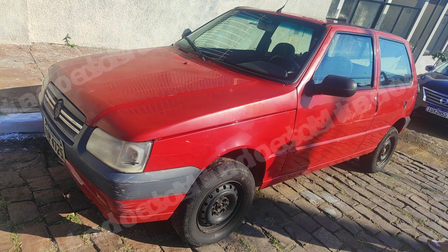 Fiat Uno 2012 em leilão em Brasil - Lote 1