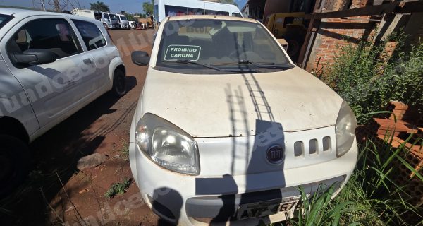 Fiat Uno 2014 em leilão em Itambaracá/PR