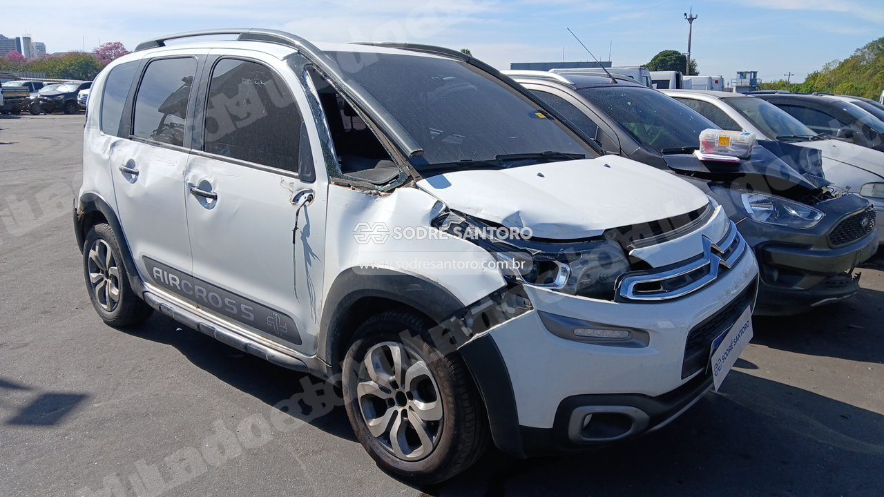 Citroen Aircross A Shine 2017 em leilao em Brasil