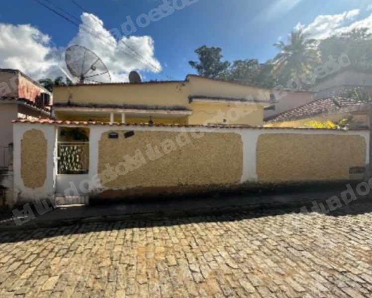 Terreno de 150 m2 em leilão em Luz/MG