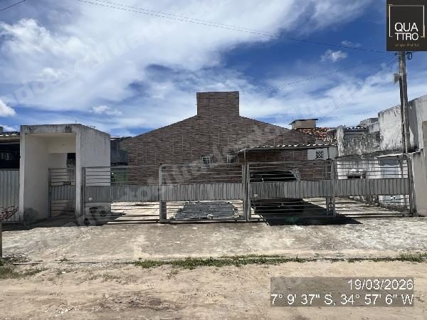 Casa em leilao em A/PB