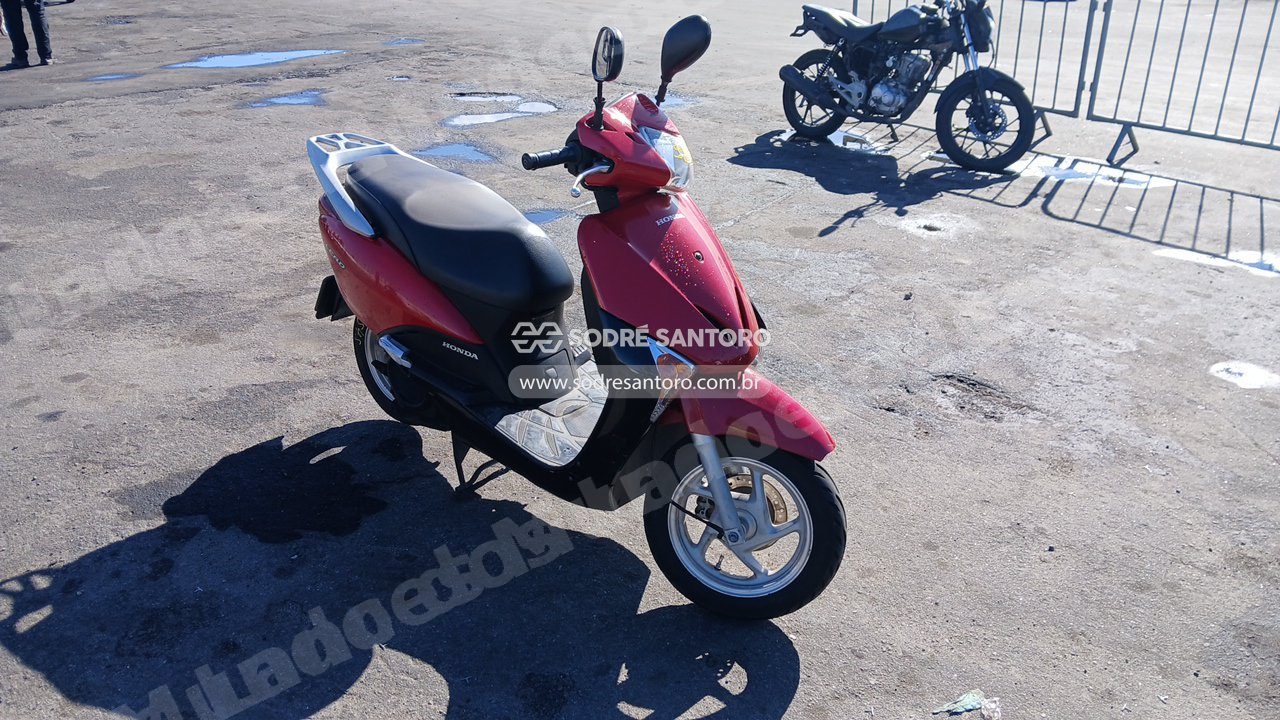 Honda Lead 110 2015 em leilao em Brasil