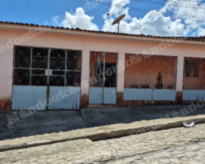 Casa de 229 m2 em leilao em Flexeiras/AL