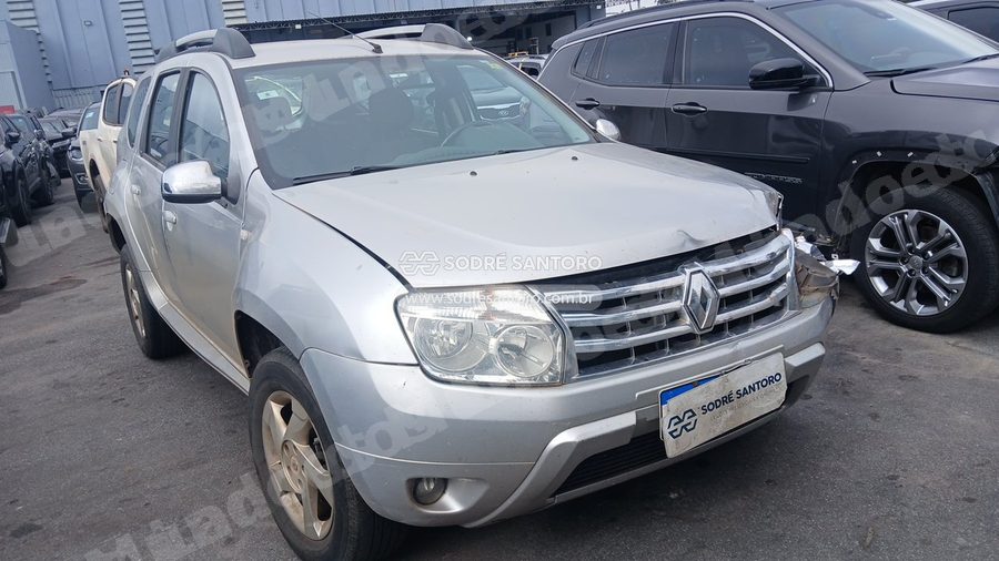 Renault Duster  4X2 2015 em leilão em Guarulhos/SP