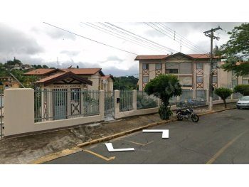 Imóvel em leilão em Águas de Lindóia/SP