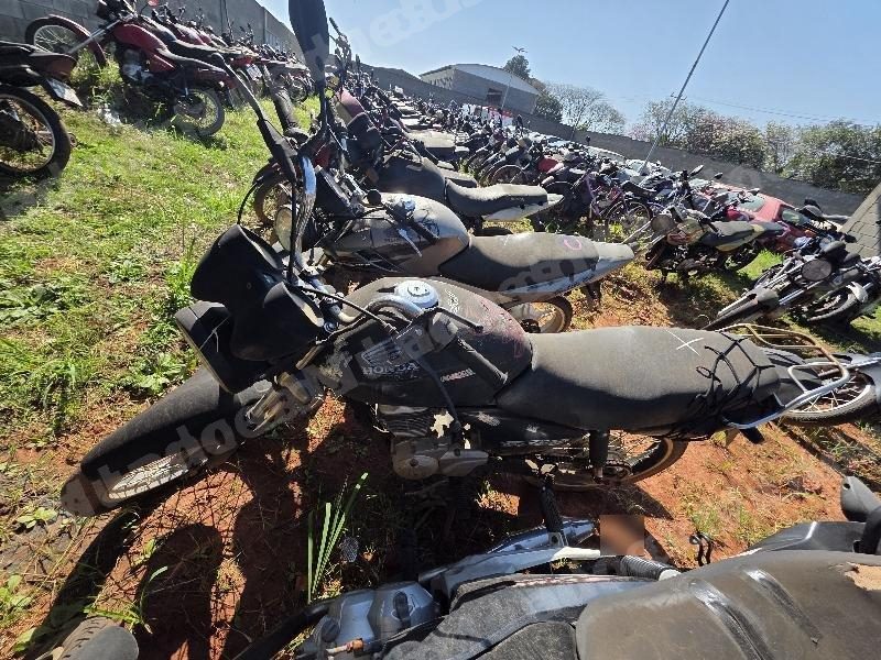 Honda 2004 em leilão em Telêmaco Borba/PR - Lote 1
