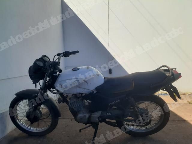 Yamaha 2013 em leilao em Brasil