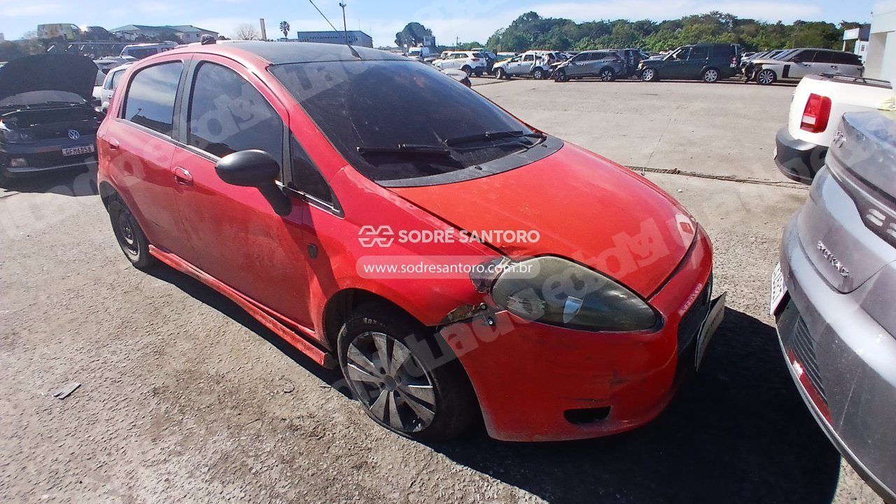 Fiat Punto Sporting 1.8 2008 em leilao em Brasil
