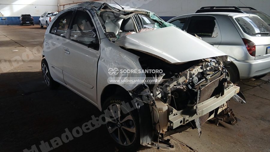 Nissan March 16Sl 2016 em leilão em Ribeirão Preto/SP