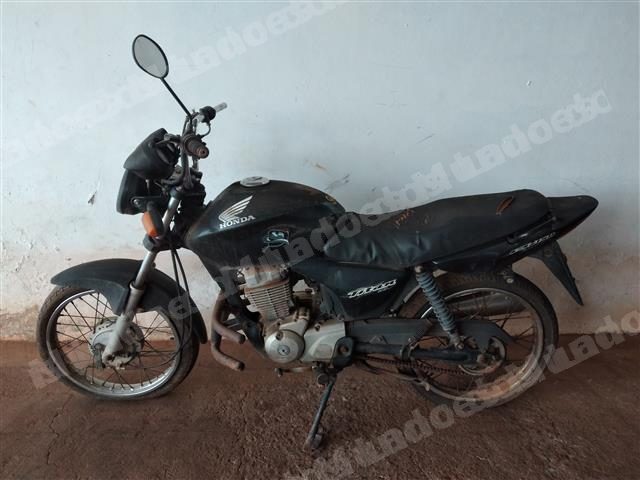 Honda em leilao em Brasil
