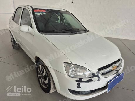 Chevrolet Classic em leilão em Eusébio/CE - Lote 1