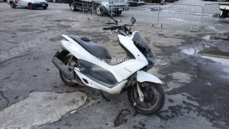 Honda Pcx 150 2014 em leilão em Guarulhos/SP