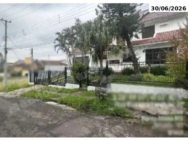 Casa de 327 m2 em leilão em Santa Maria/RS