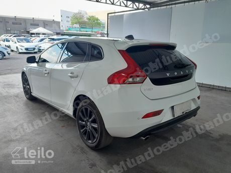 Volvo V40 em leilão em Aparecida de Goiânia/GO