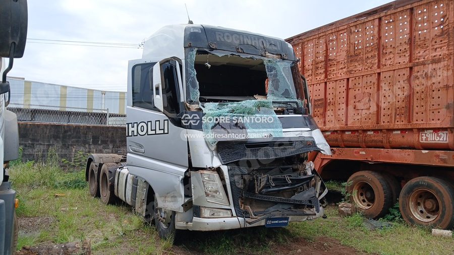 Volvo Fh 540 6X4T 2021 em leilão em Ribeirão Preto/SP