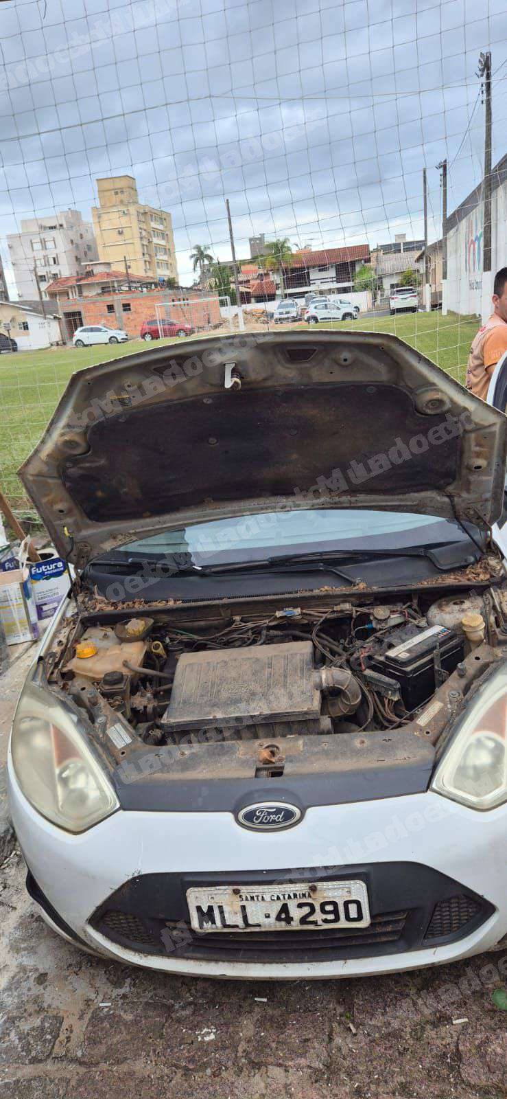 Ford 2013 em leilao em Brasil - Lote 1