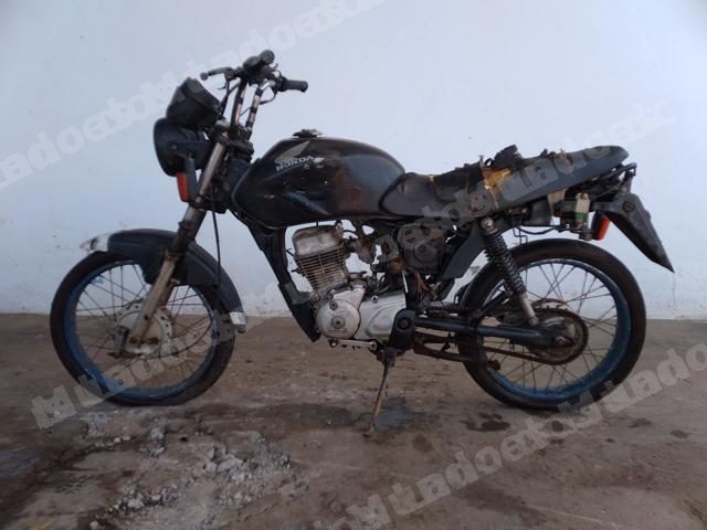 Honda 2004 em leilao em Brasil - Lote 2