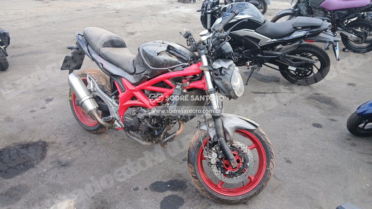 Suzuki em leilao em Brasil