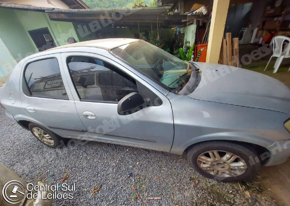 Gm em leilao em Florianópolis/SC