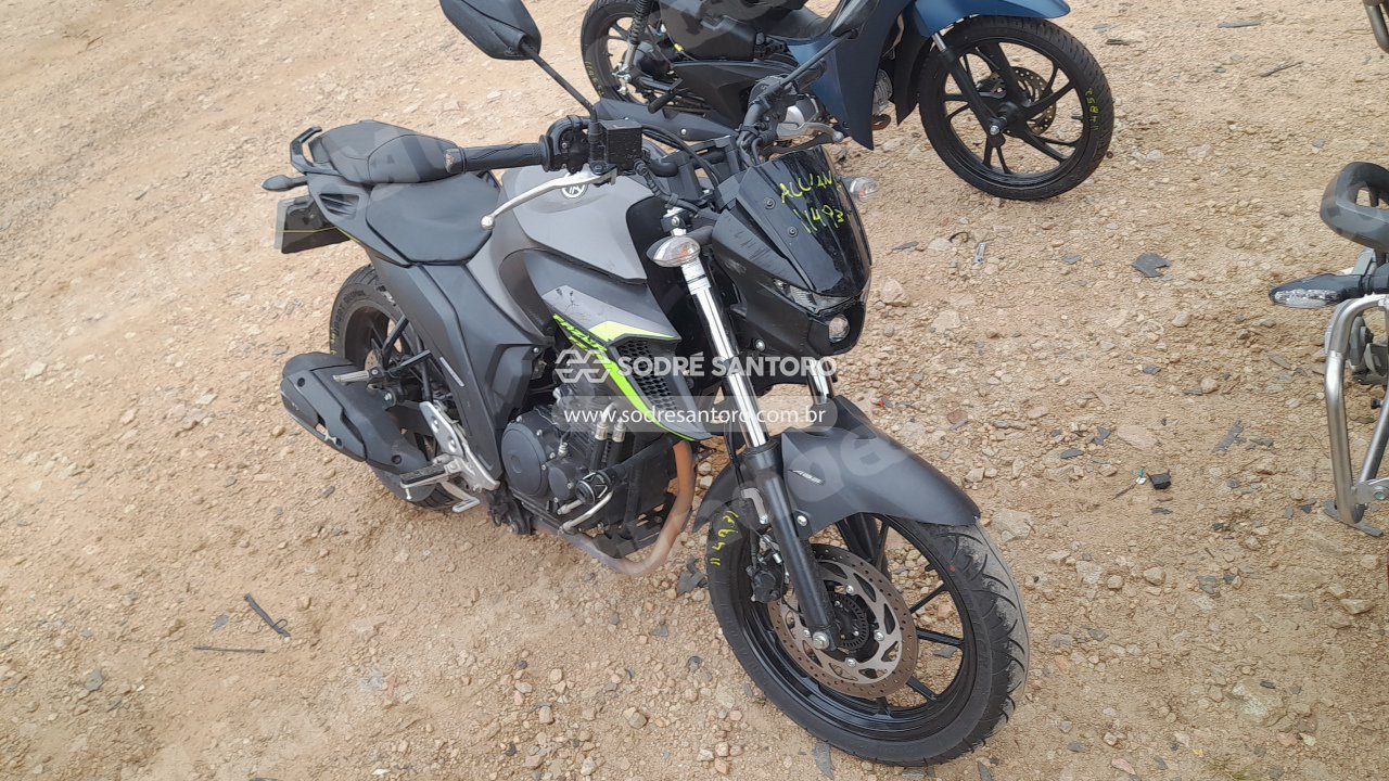Yamaha Fz25 Fazer 2024 em leilao em São José dos Pinhais/PR
