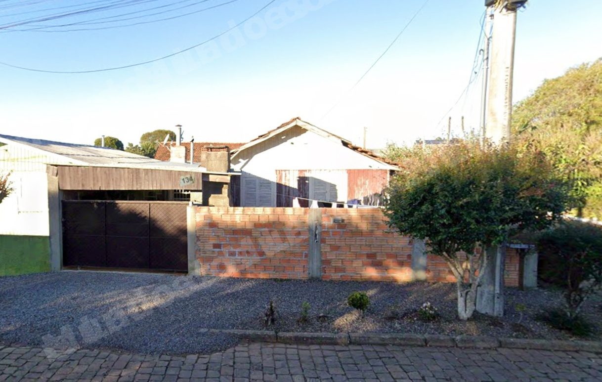 Casa de 240 m2 em leilao em Brasil