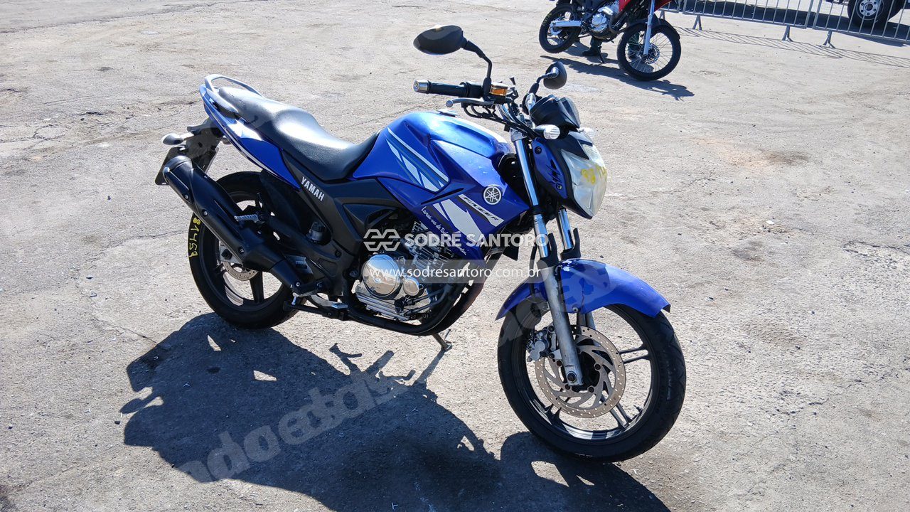 Yamaha Fazer Ys 250 2013 em leilao em Brasil