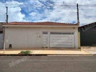 Casa em leilao em Bariri/SP