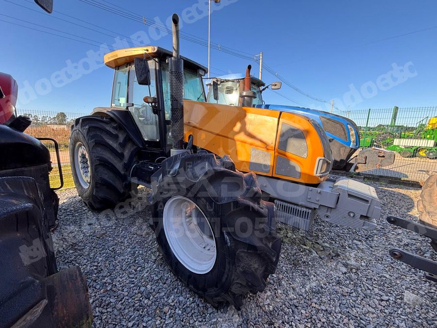 Máquina agrícola 2011 em leilão em Lavras do Sul/RS - Lote 2