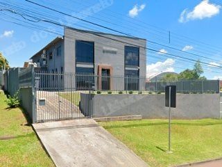 Imóvel comercial de 512 m2 em leilão em Curitiba/PR