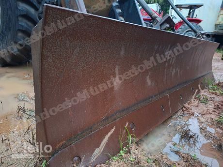 Máquina agrícola em leilão em Benevides/PA