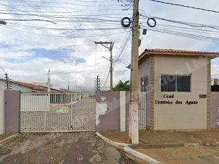 Casa em leilao em Nova/BA