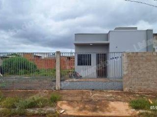 Casa de 50 m2 em leilão em Lucas do Rio Verde/MT