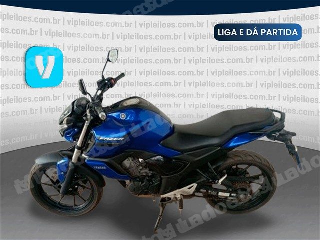 Yamaha 2024 em leilao em Brasil