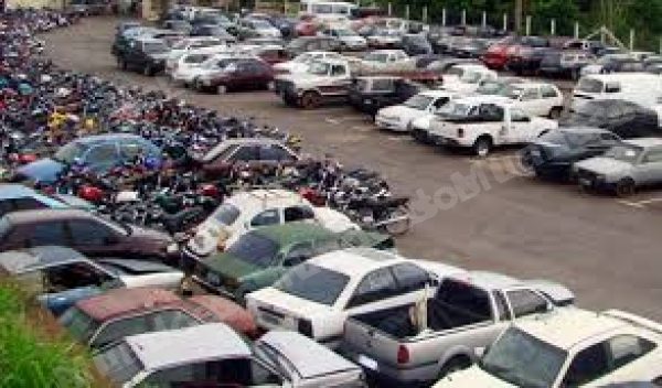 Lote em leilao em Brasil