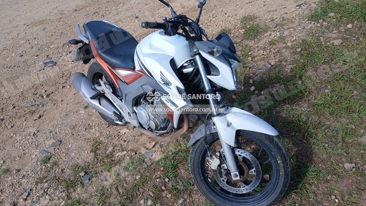 Honda em leilao em São José dos Pinhais/PR