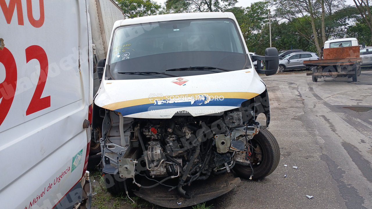 Renault Master Chassicab 2025 em leilão em Guarulhos/SP