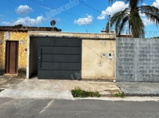 Casa em leilão em Esmeraldas/MG