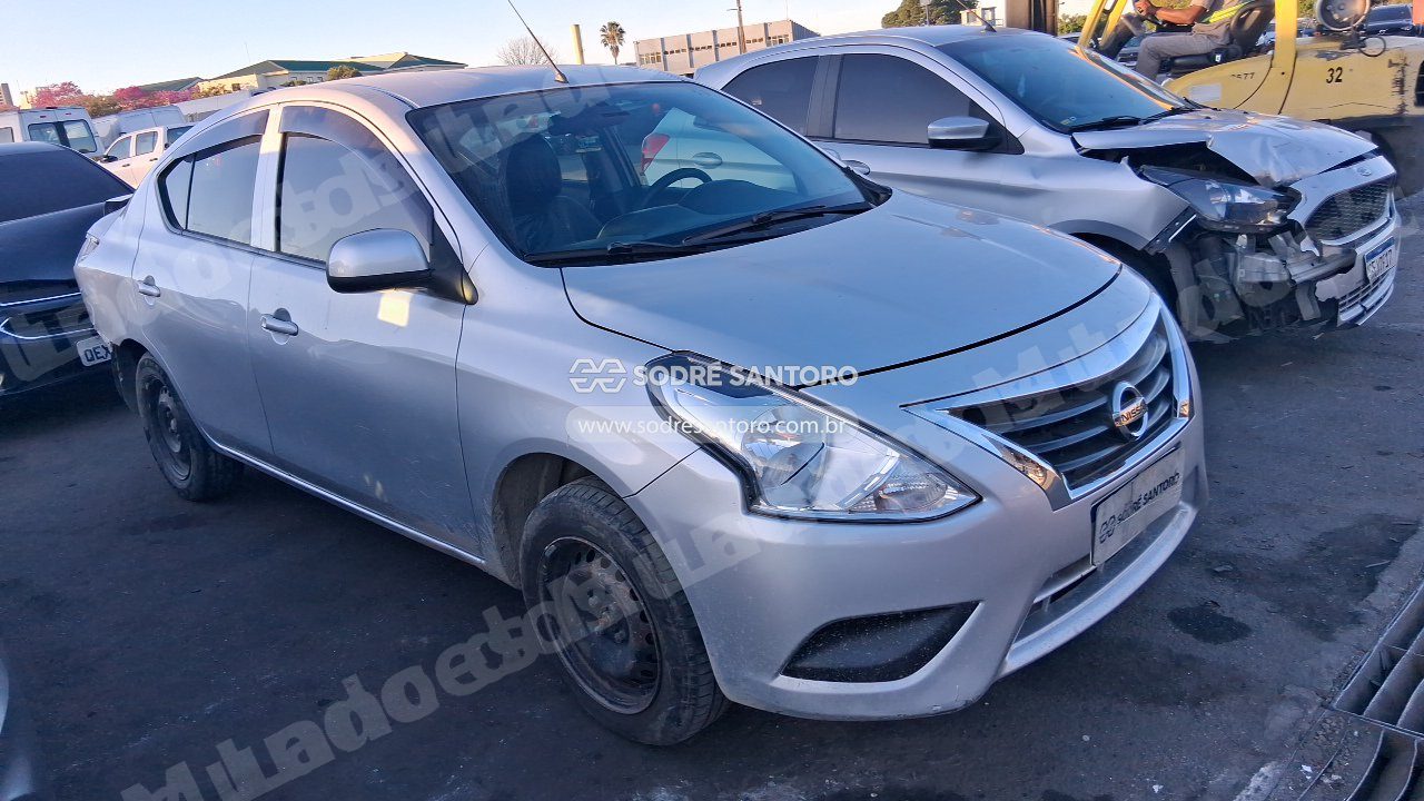 Nissan em leilao em Brasil