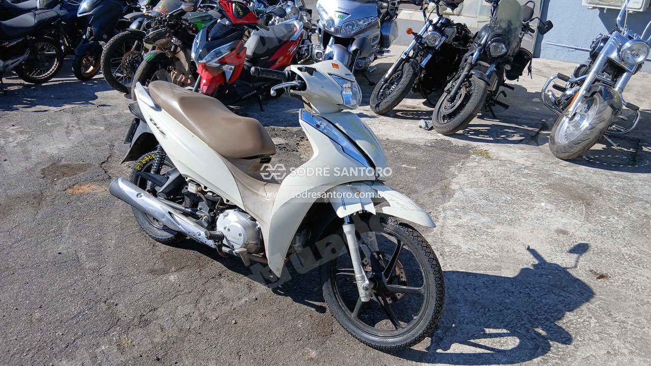 Honda em leilao em Brasil