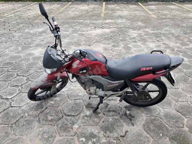 Honda 2013 em leilao em Brasil - Lote 4