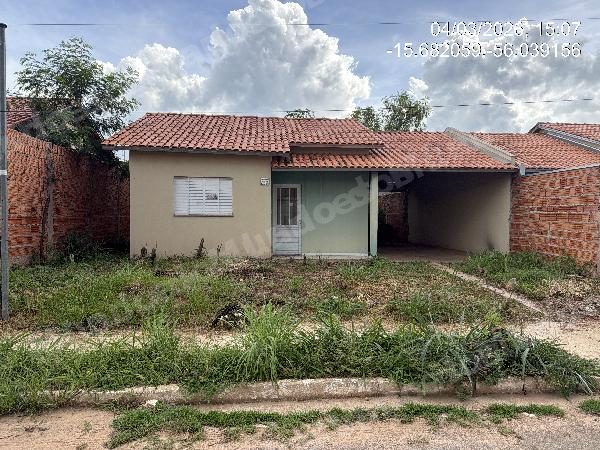 Casa em leilao em A/MT