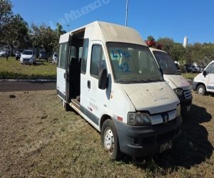 Peugeot Boxer em leilao em Brasil