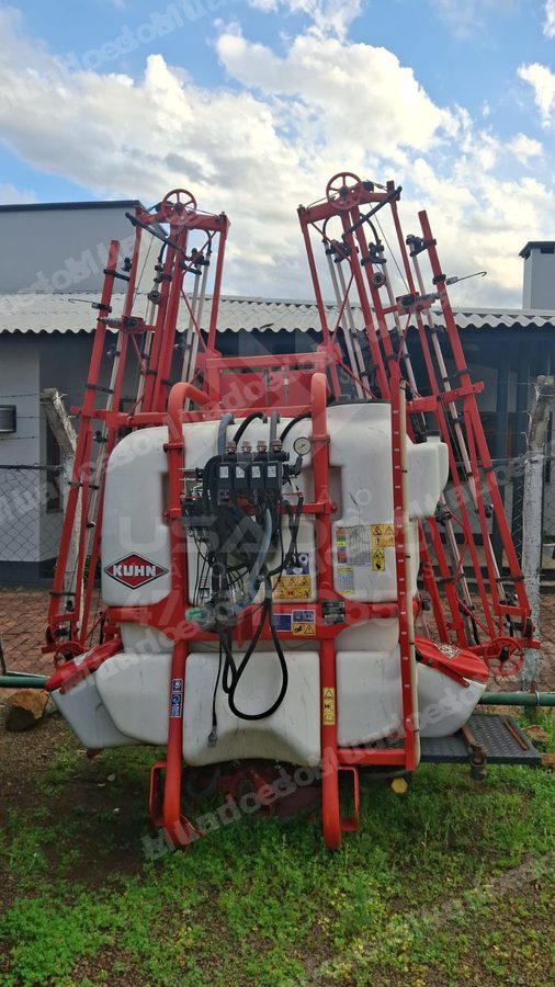 Máquina agrícola 2021 em leilão em Dom Pedrito/RS